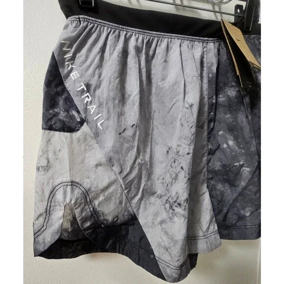 Nike Trail Repel Women's Mid-Rise 3" Brief-Lined Running Shorts Size Medium